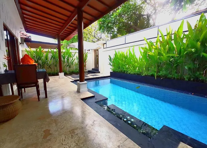 Privat Pool At