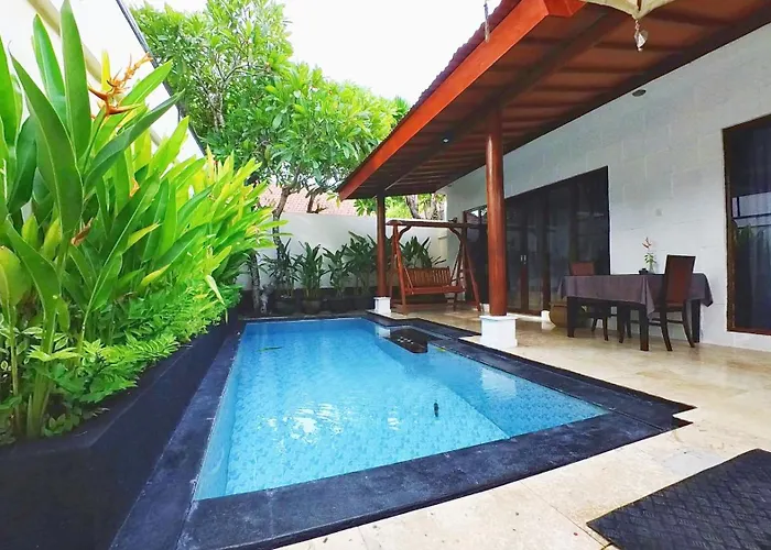 Privat Pool At Villa Kuta (Bali)